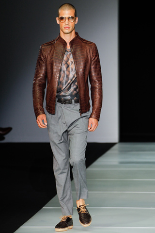 Giorgio Armani / - 2012